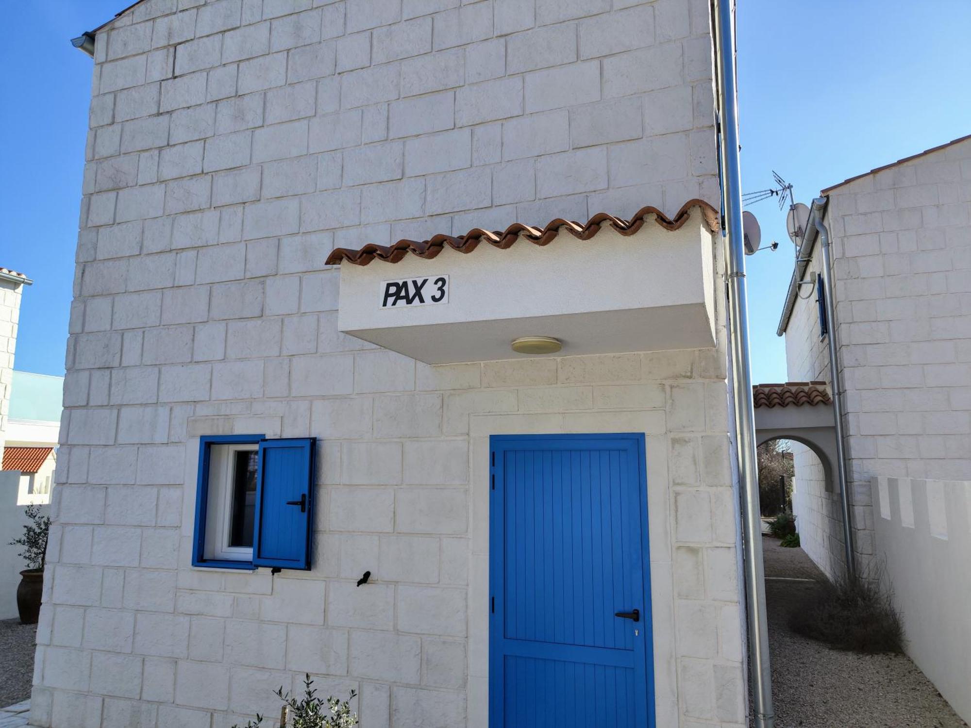 Pax Houses Vrh  Rom bilde